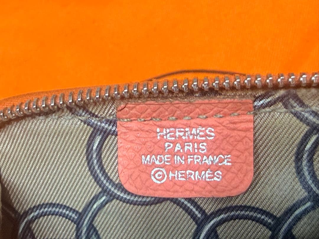 新年価格　HERMES エルメス アザップ コンパクト シルクイン ケース