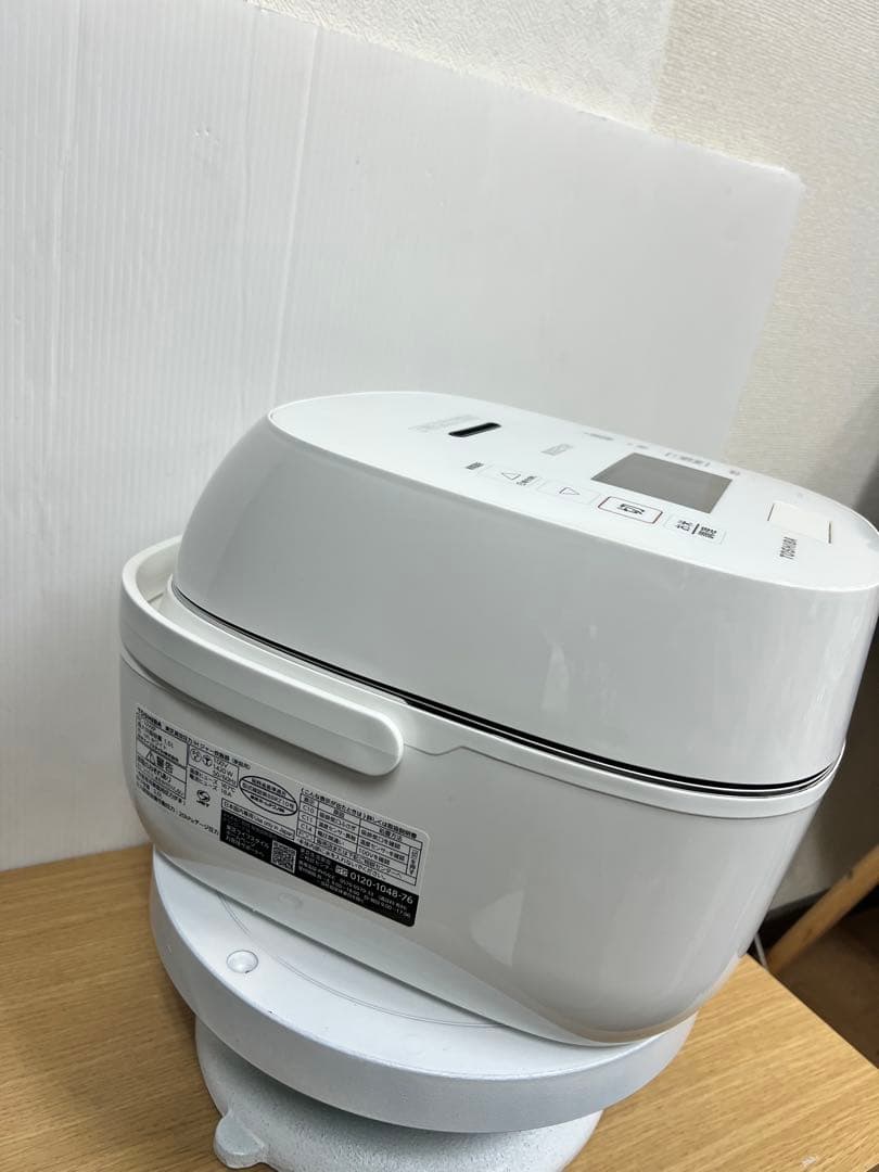 東芝 真空圧力IH炊飯器 RC-10VXP 1.0L / 5.5合 2020年製