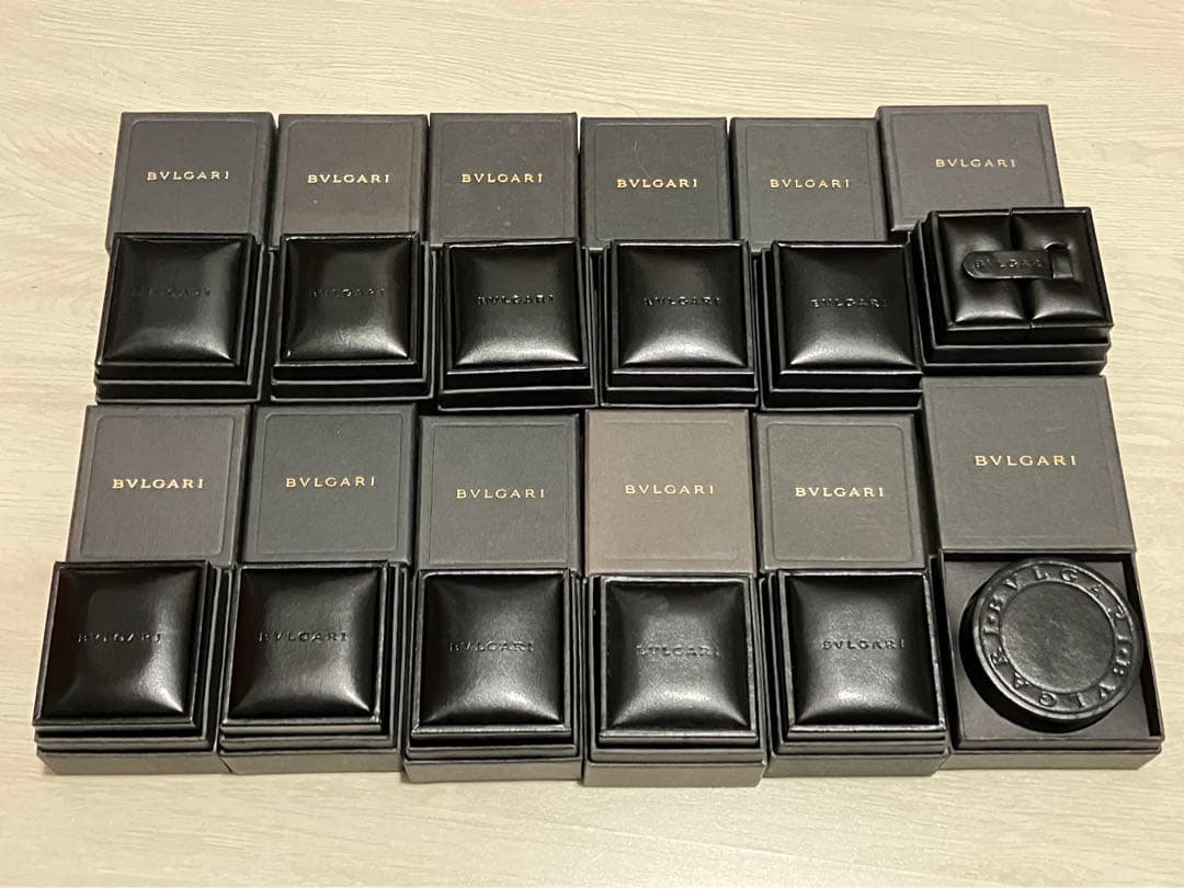 ブルガリ リングケース空箱 まとめ売り 美品 - メルカリ