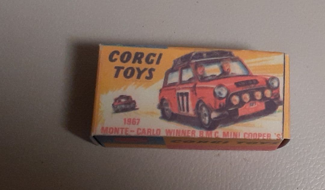 モンテカルロクーパーSダイキャストミニカー