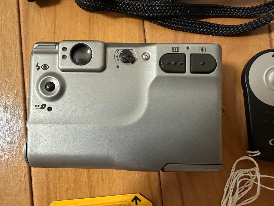 Canon IXY IX240 CAMERA キャノン レンズシャッターカメラ Canon IXY