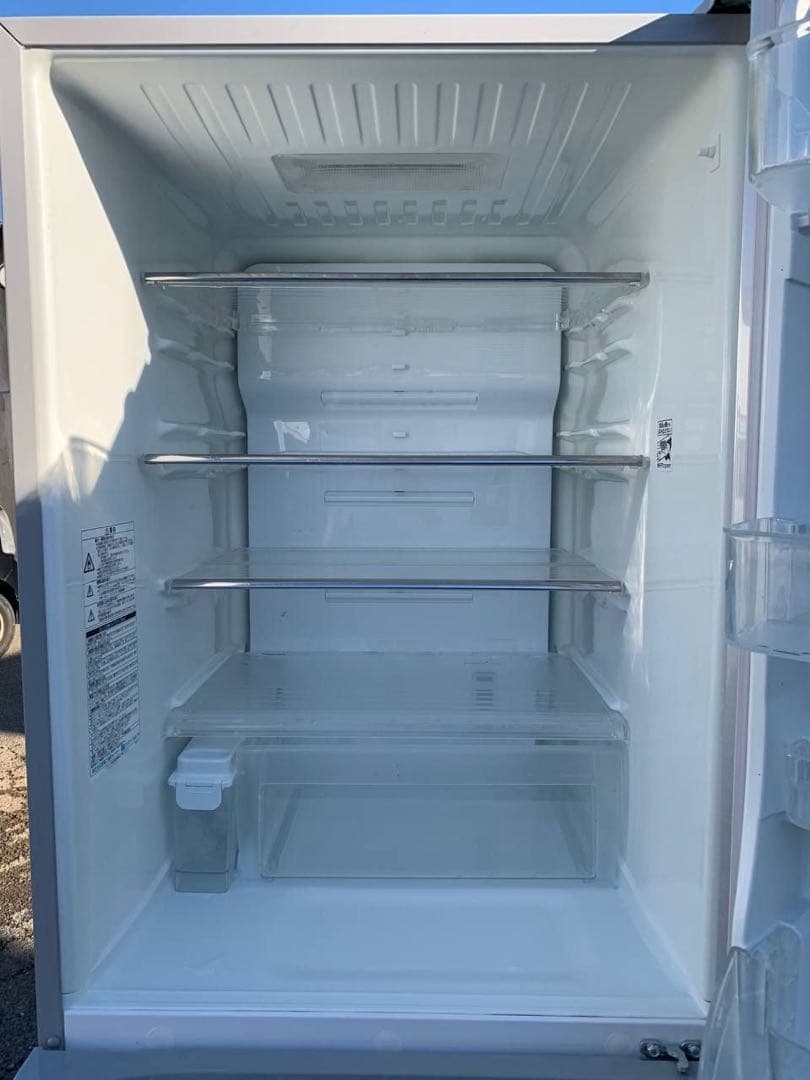 送料設置無料　TOSHIBA ノンフロン冷蔵庫　GR-F43G