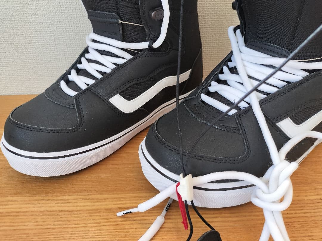 超美品 VANS バンズ Invado OG 2024年モデル28.0cm