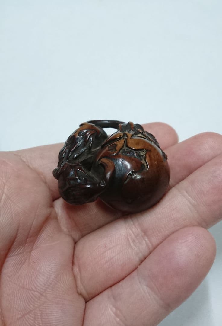江戸 時代 根付 傷み三茄子 木彫 木製 彫刻