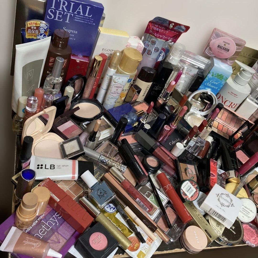 コスメまとめ売り　2