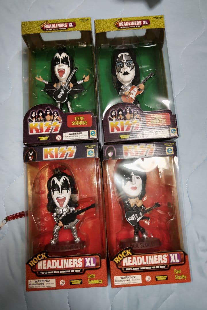 中国穴銭アルバム75枚揃い 古銭 康熙 雍正 乾隆など 道光 日本銭含む