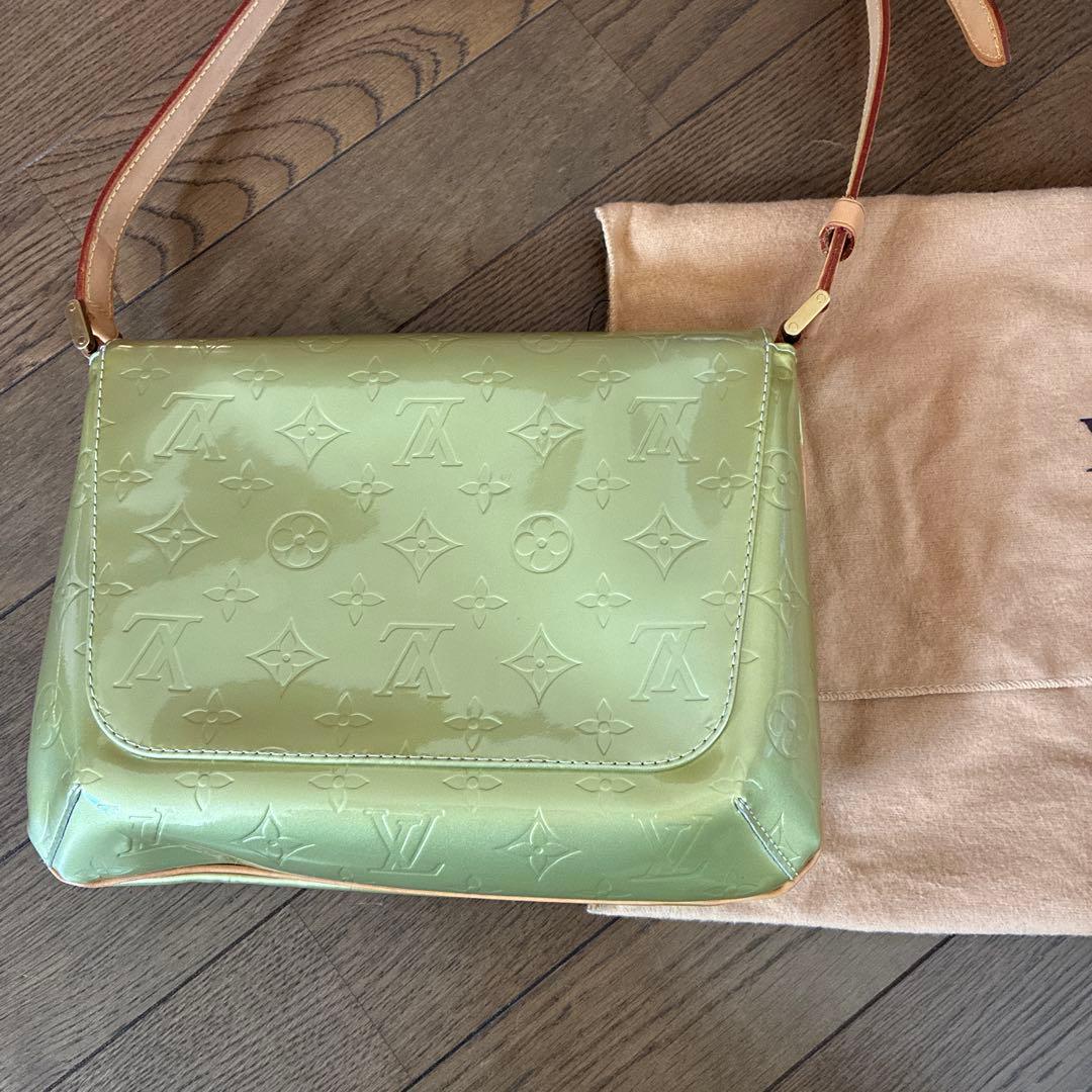 Louis Vuitton ライトグリーン ショルダーバッグ