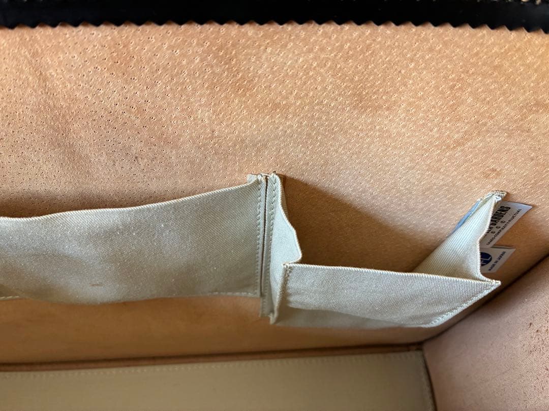 修二さん専用　COMPLEX GARDENS（鍵、ショルダーストラップ付き）