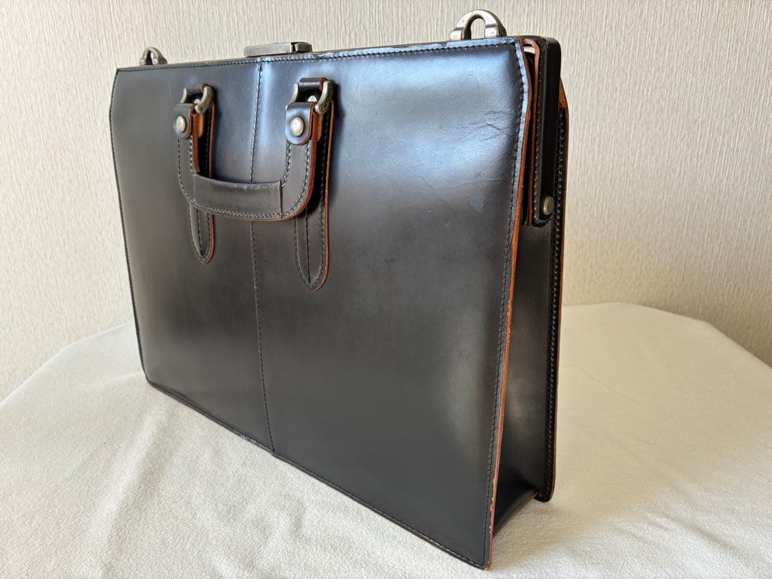 修二さん専用　COMPLEX GARDENS（鍵、ショルダーストラップ付き）