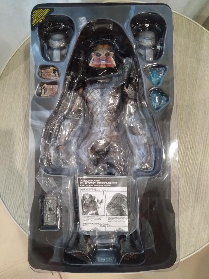 ホットトイズクラシックプレデター フィギュア