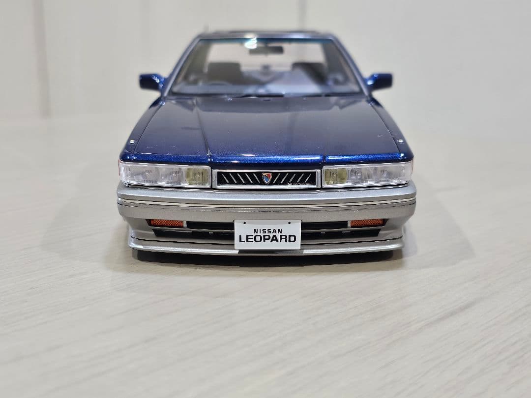 ignitionmodel 1/18 日産　レパード　Ultima