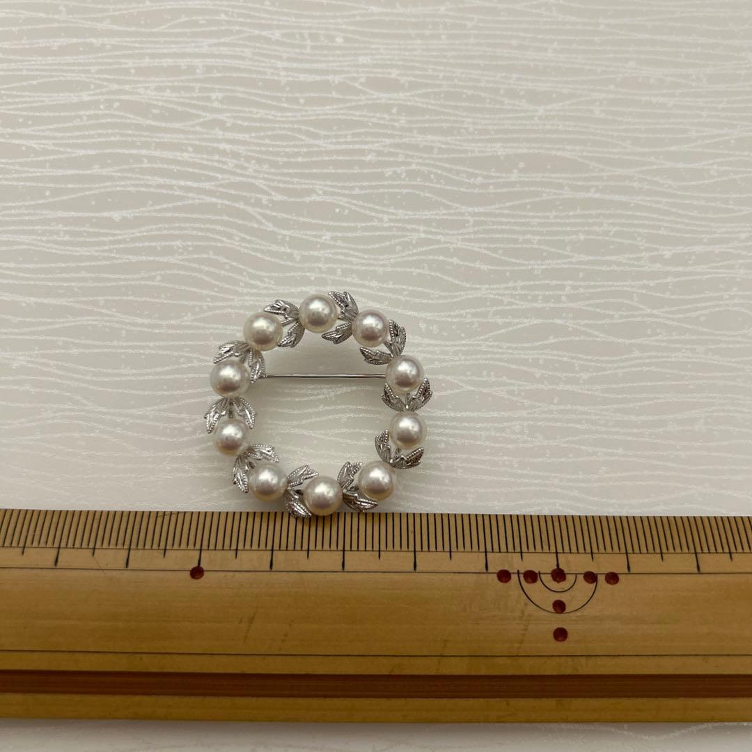 MIKIMOTO ミキモト 真珠 パール WGK18 葉彫り 月桂樹 ブローチ