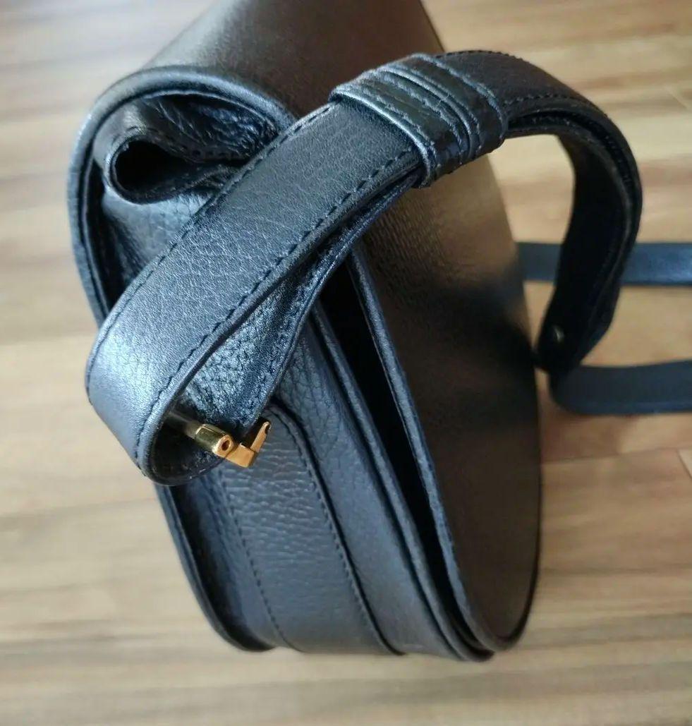 【最終値下】カルティエ　ショルダーバッグ