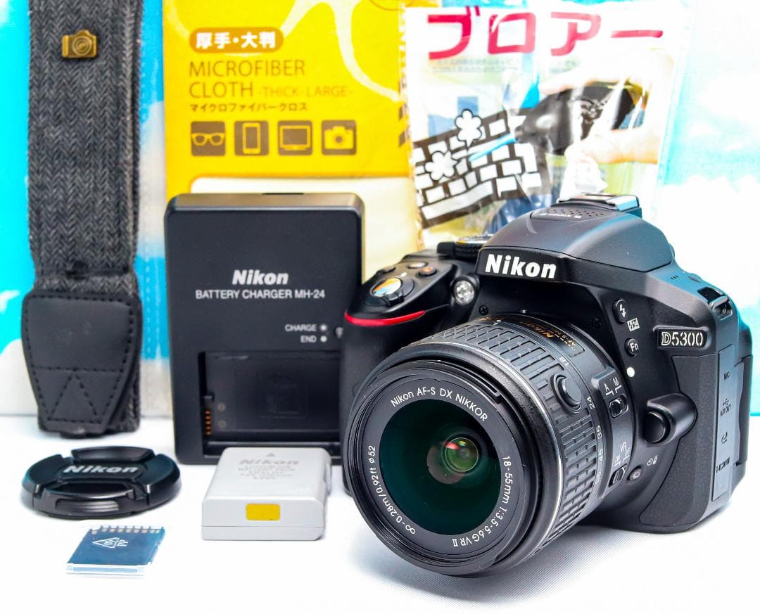 ニコン Nikon D5300⭐️WIFI搭載⭐️初心者おススメ⭐️おまけ多数