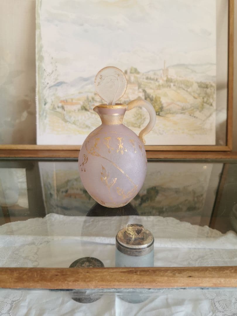 アンティークドームナンシー 駒草紋様金彩デキャンタ ラヴェンダー