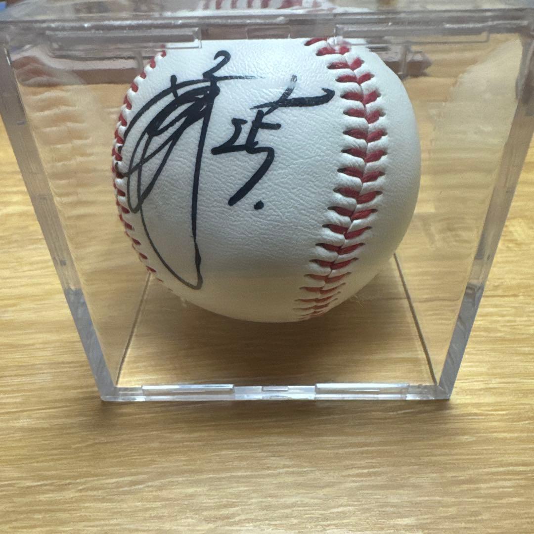 岡本選手直筆/GIANTS サイン入り野球 透明ケース付き 岡本選手直筆/GIANTS サイン入り野球 透明ケース付き 巨人 岡本 実使用