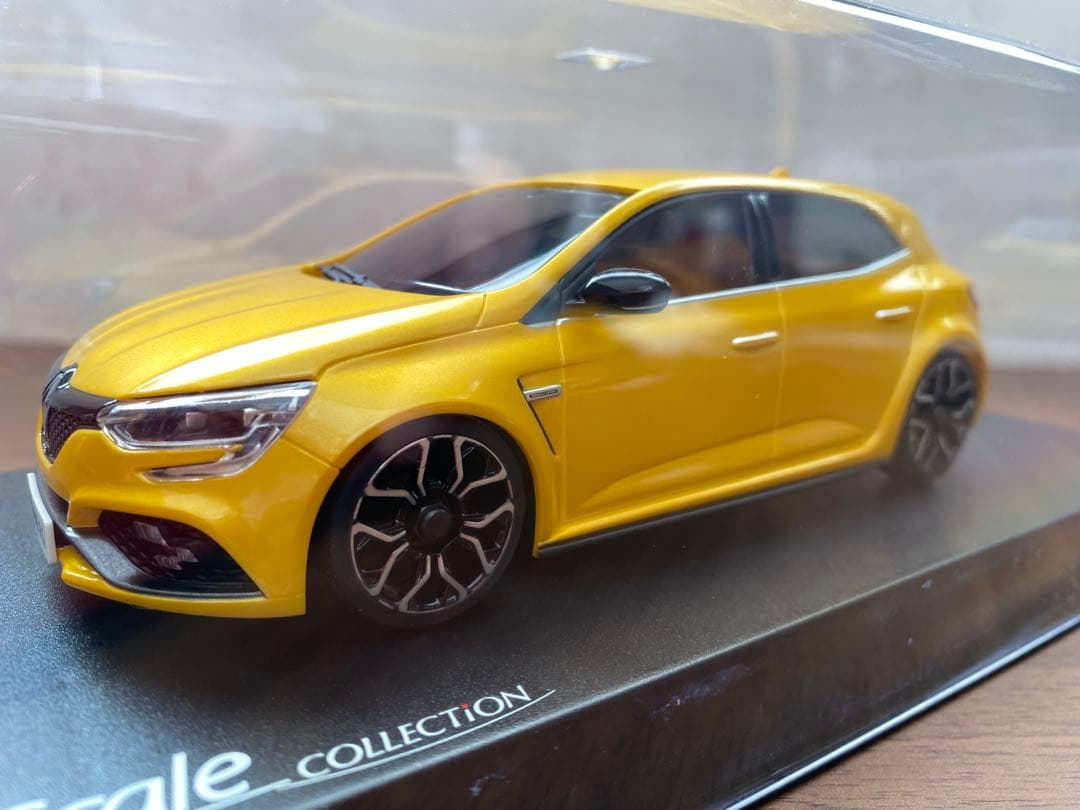 ミニッツ ASC RENAULT MEGANE R.S.