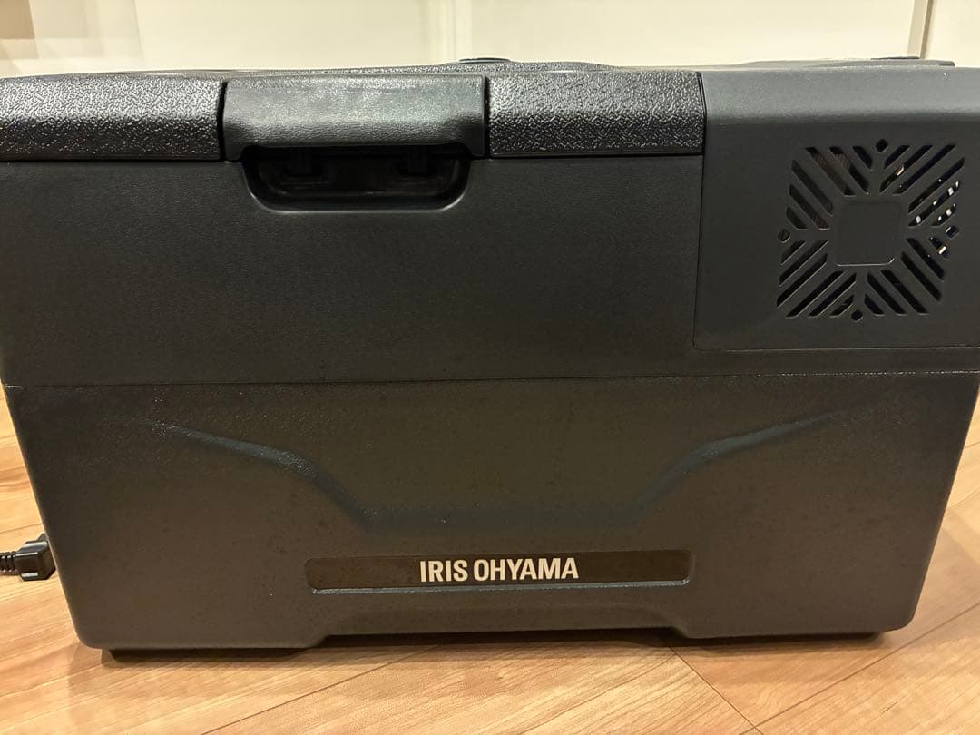 IRIS OHYAMA 30L ポータブル冷蔵庫 IPD-3A-B2