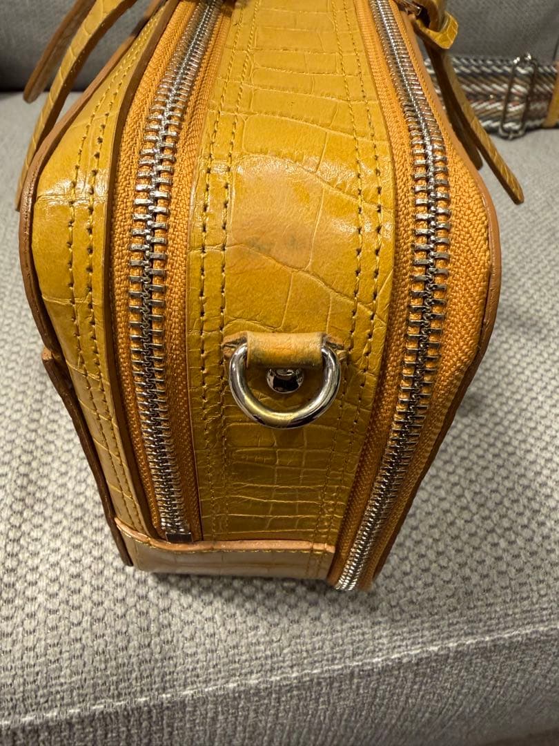 ADMJ スワロフスキースクエアショルダーバッグ