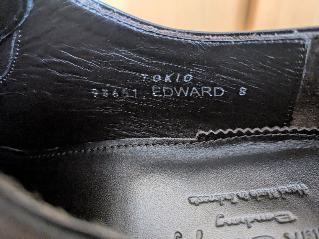 【Jalan Sriwijaya】外羽根プレーントゥ ブラック ダイナイトソール