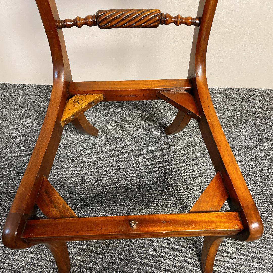 英国 アンティーク ダイニングチェア 椅子 彫刻 ツイストレール