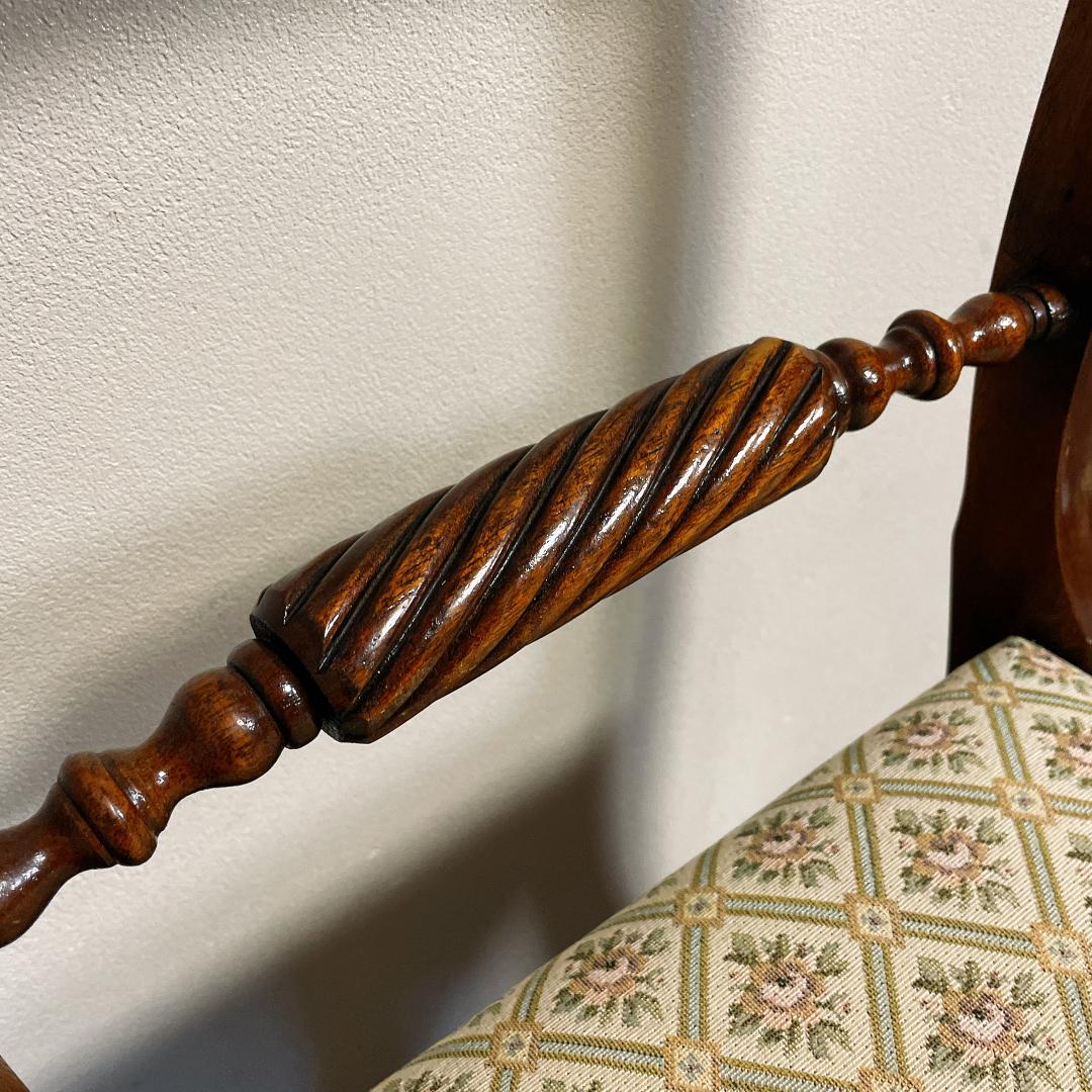 英国 アンティーク ダイニングチェア 椅子 彫刻 ツイストレール