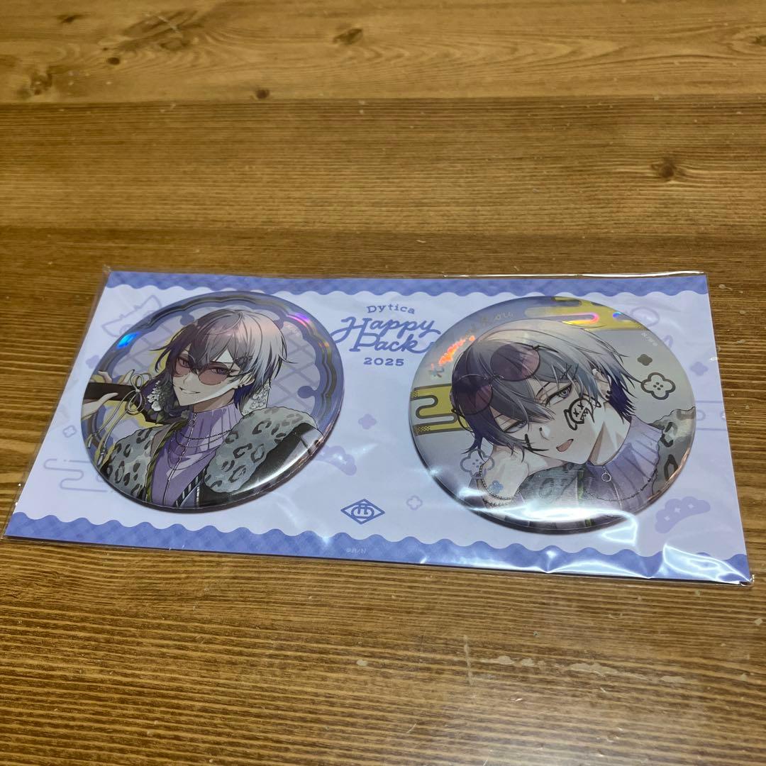 小柳ロウ Dytica Happy Pack 2025 缶バッジ - メルカリ