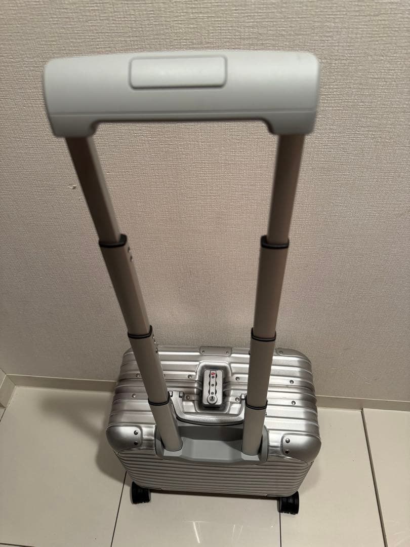 最新RIMOWA オリジナルコンパクトキャリーケース 4輪 29L 最新RIMOWA