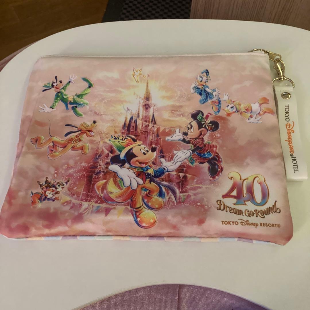 ディズニー40周年記念ディズニーランドホテル宿泊者限定ポーチ