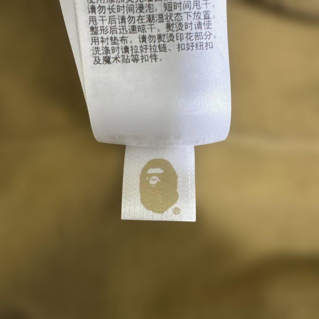 A BATHING APE シャークパーカ Mサイズ　美品