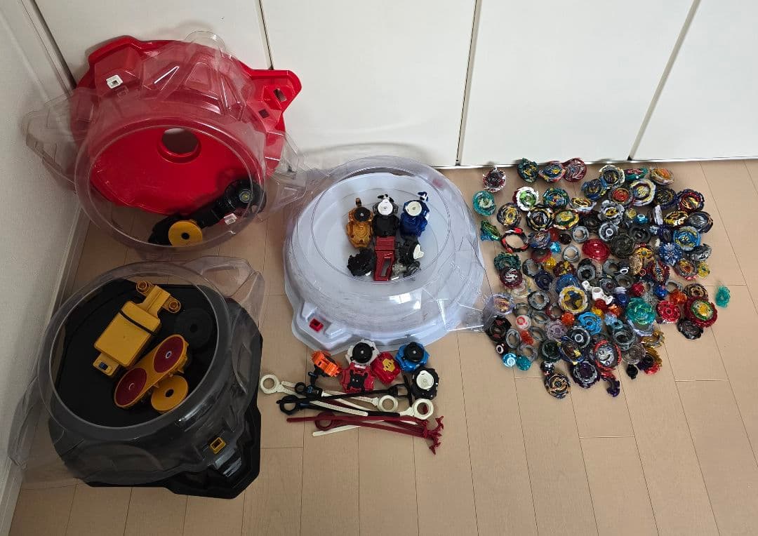 ベイブレードまとめ売り　スタジアムセット ベイブレードX 引退 まとめ売り スタジアム セット ブレード 卸売