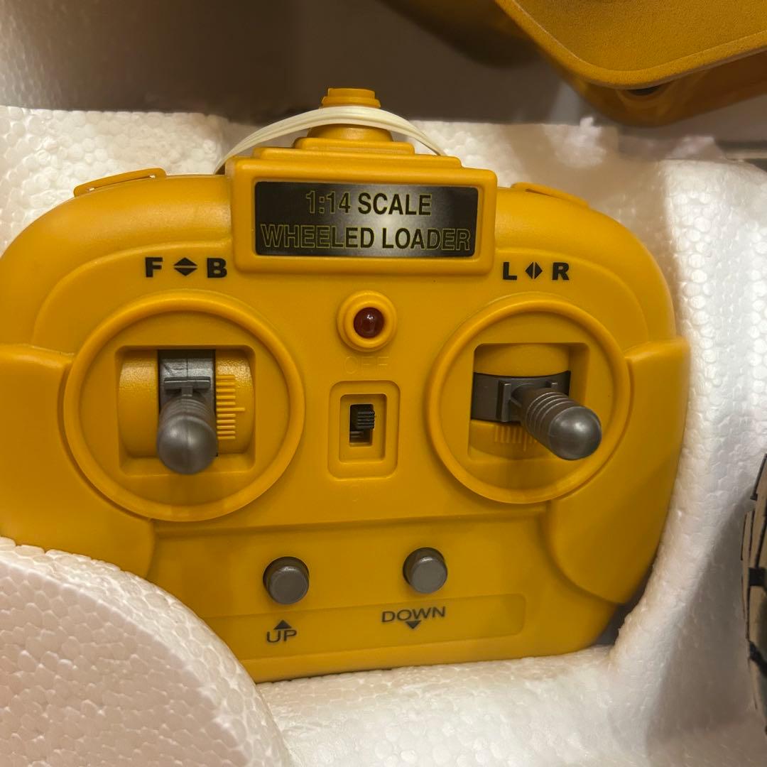 ☆未使用☆1/14 kyosho 京商　WHEEL LOADER ラジコン　重機