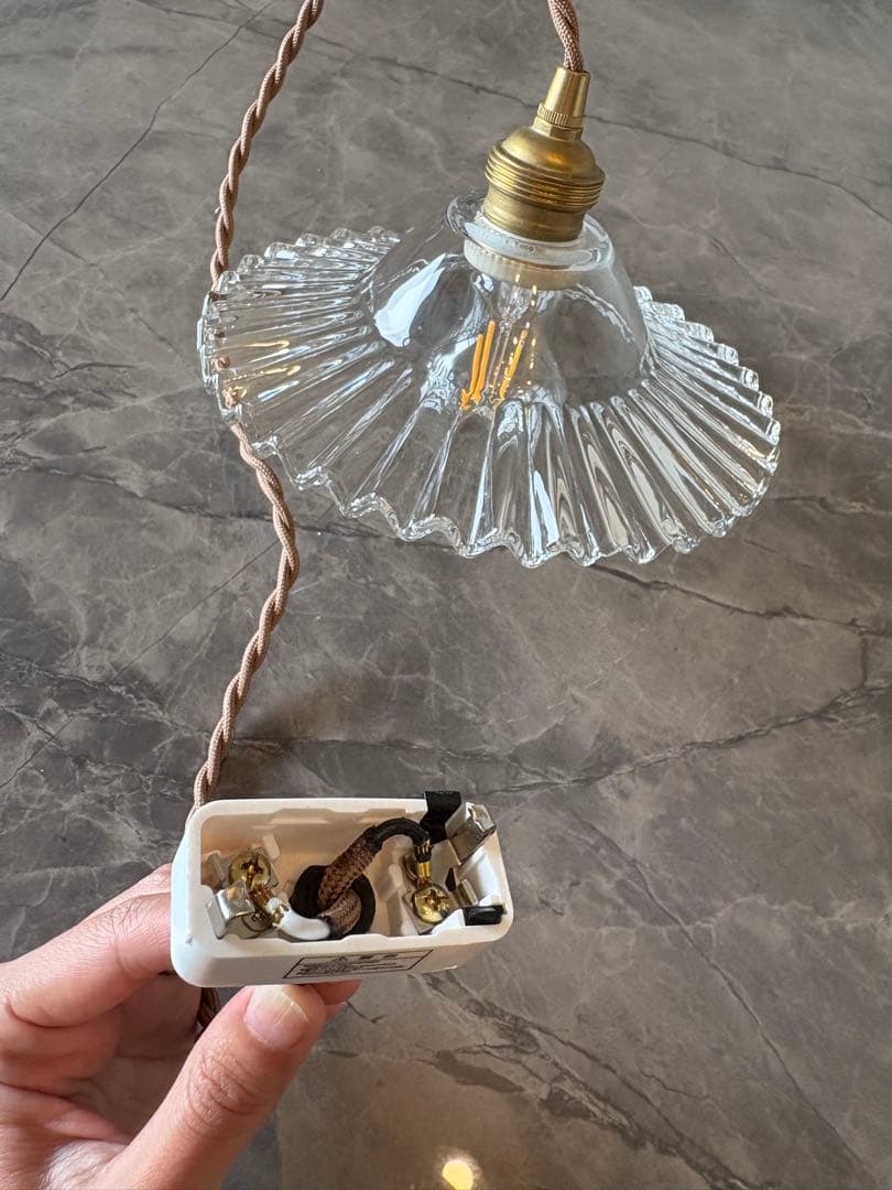 希少！！ガラス製　アンティーク ペンダントライト　(電球もお付けします)