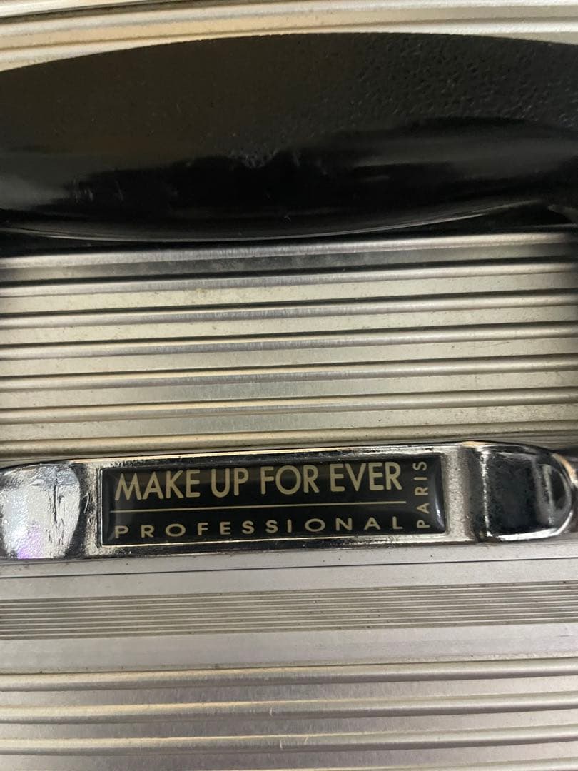 メイクボックス　メイクアップフォローエバー