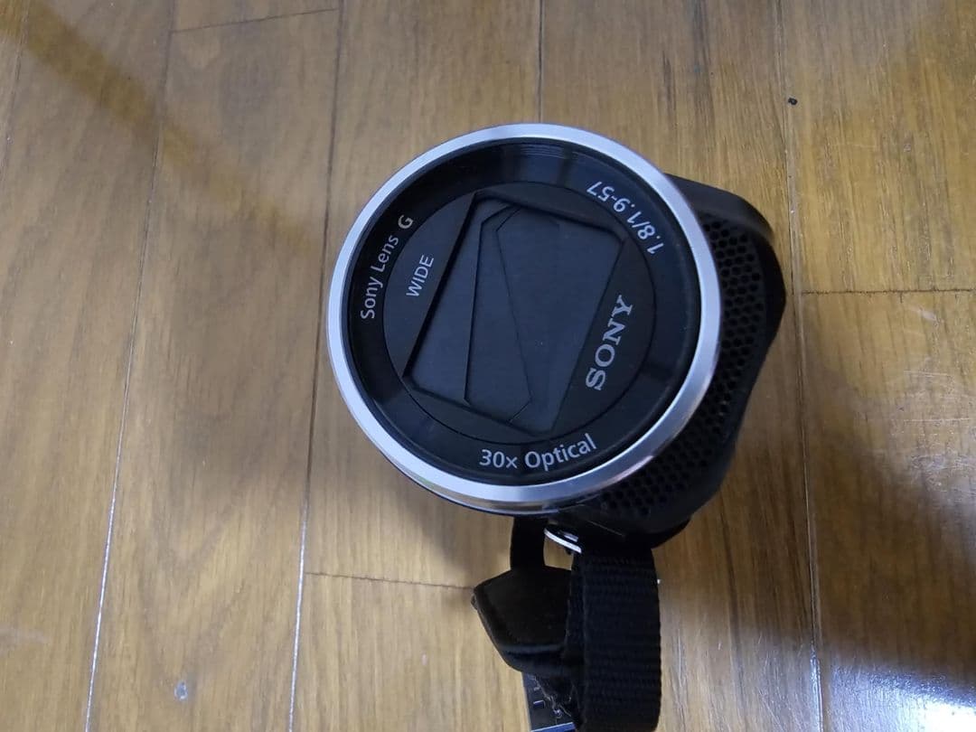 ビデオカメラ HDR-CX675