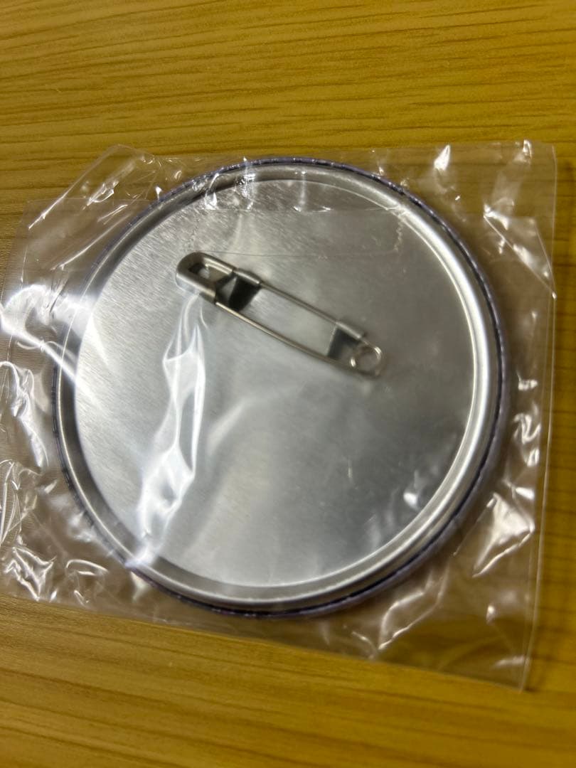 ナルト NARUTO うちはイタチ 缶バッジ 文教堂　アニメガ　限定