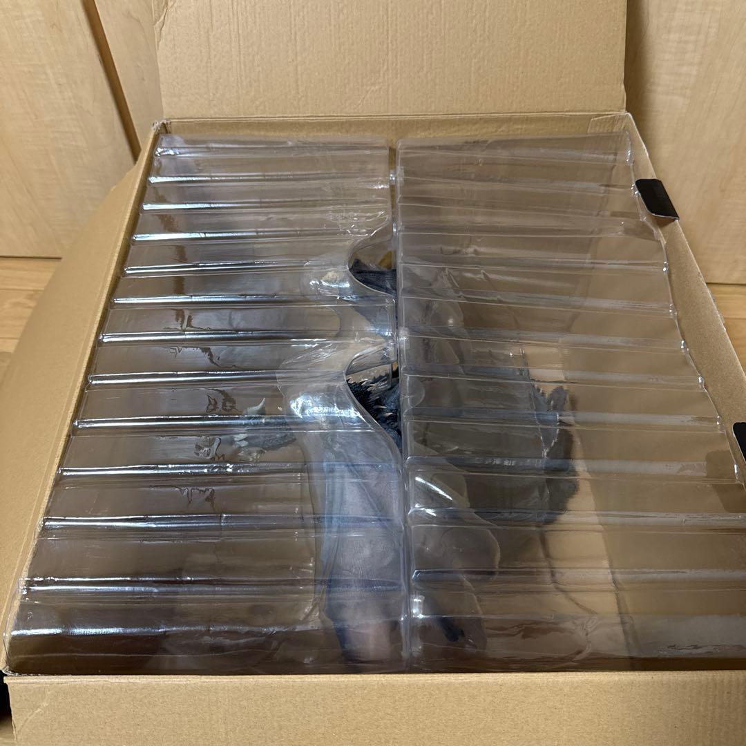 【黒龍　ミラボレアス】モンスターハンター フィギュア