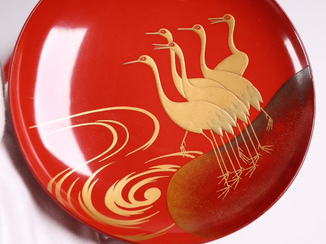 【CM372】時代木製漆器 光琳写 金蒔絵 群鶴図 朱塗 引盃 五客 小皿 杯