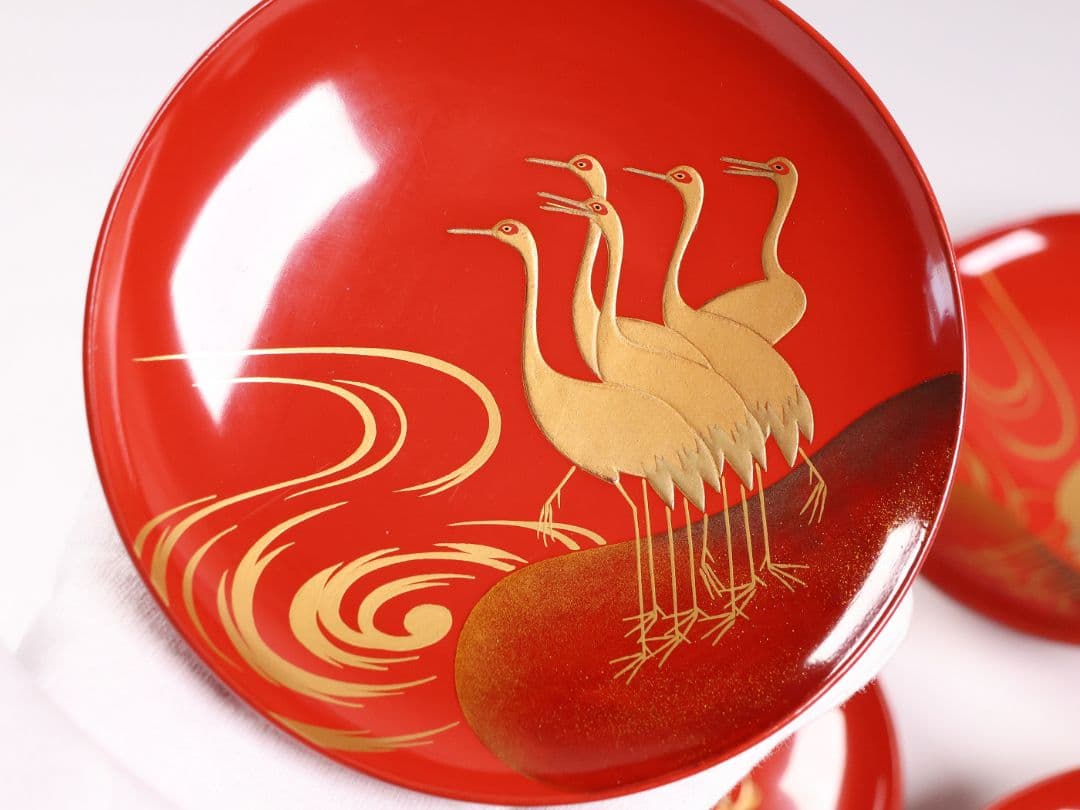 【CM372】時代木製漆器 光琳写 金蒔絵 群鶴図 朱塗 引盃 五客 小皿 杯