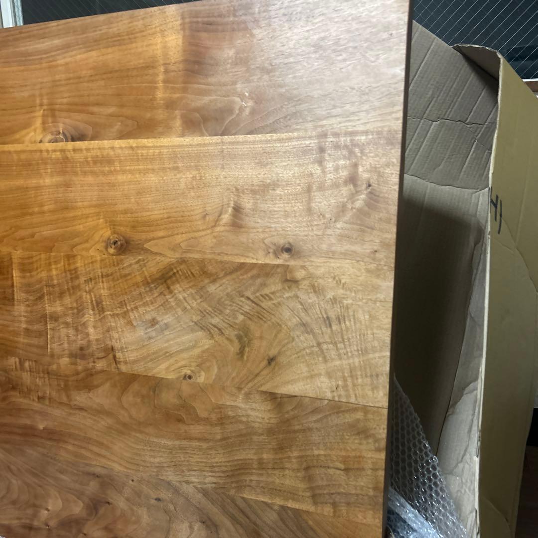 Ritzwell /リッツウェル　ダイニングテーブル