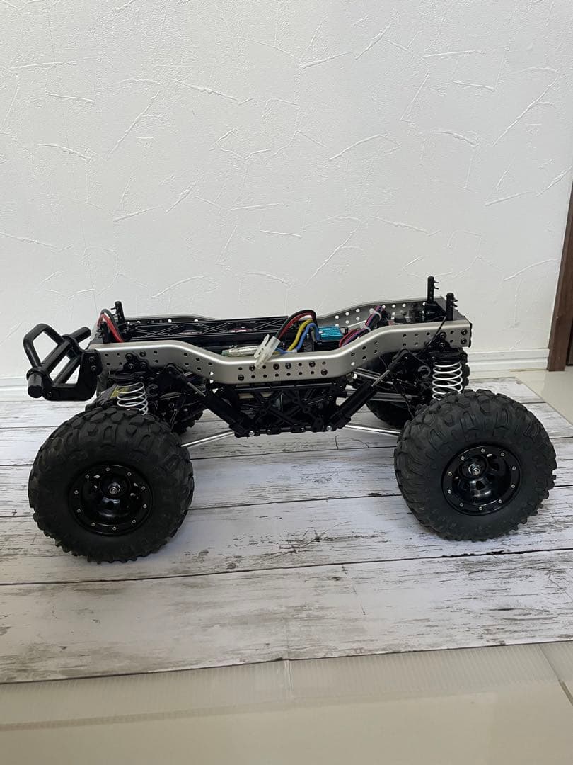 四駆ペニ丸　CR01 ROCK SOCKER