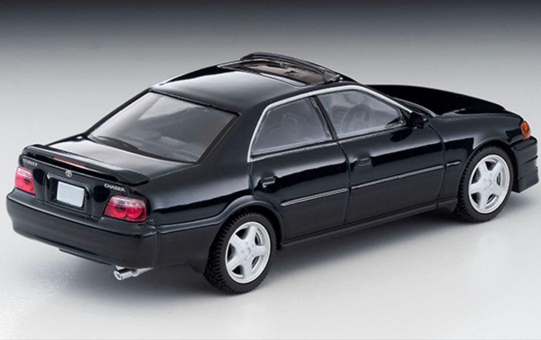 トミカリミテッドヴィンテージネオ チェイサー LV-N224a.b