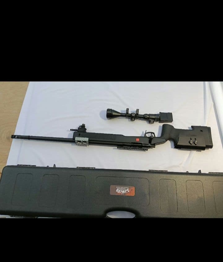 スコープ付きエアガン MODEL 700 ブラック