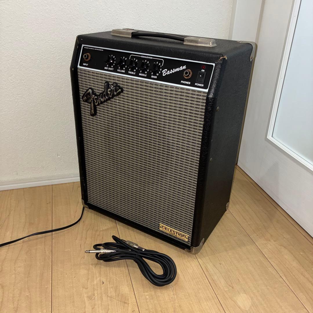 小型アンプ Fender bassman ampギターアンプ シールドおまけ - メルカリ