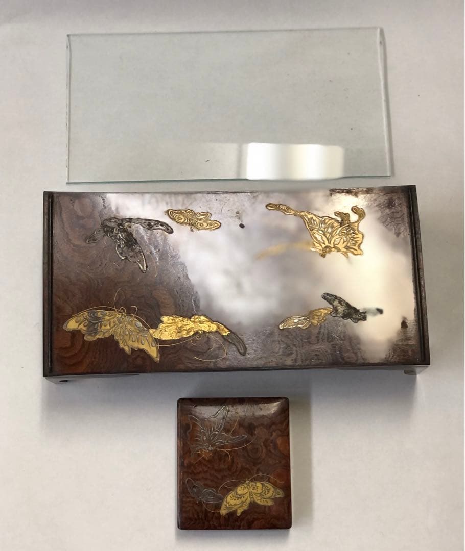 大名雛道具 金銀蒔絵 蝶図柄 長机.小鉢 木製 漆器 骨董品 揚羽蝶図柄