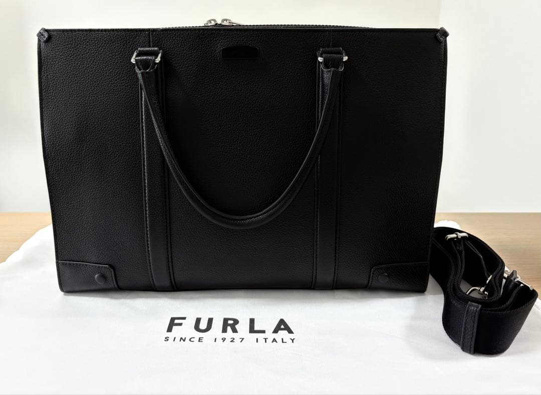 【美品】FURLA バッグ TRAVEL 2Wayビジネスバッグ