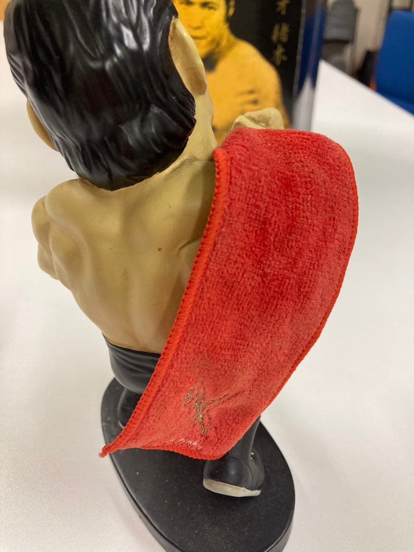 新春セール アントニオ猪木フィギア&貯金箱 (おまけKEIJI MUTOH))