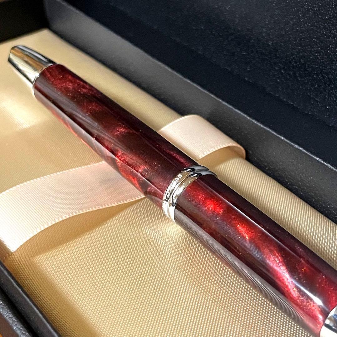 PILOT キャップレスse　マーブルレッド　万年筆