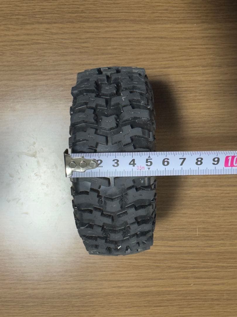 Axial SCX10 JCONCEPTS Tusk 2.2タイヤ