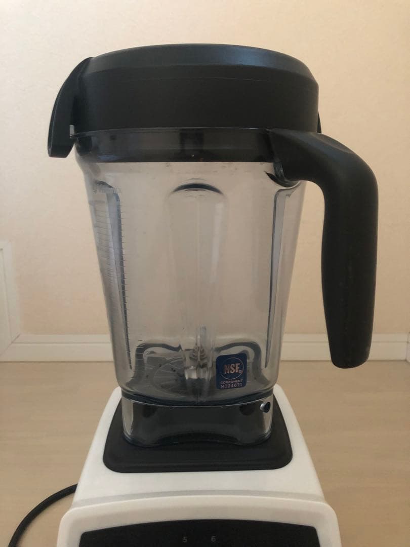 バイタミックス 高性能ブレンダー E320 VM0202 - メルカリ